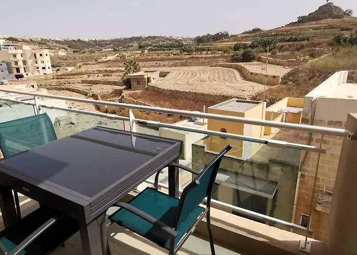 Magic With Views 2 Minutes From Sea